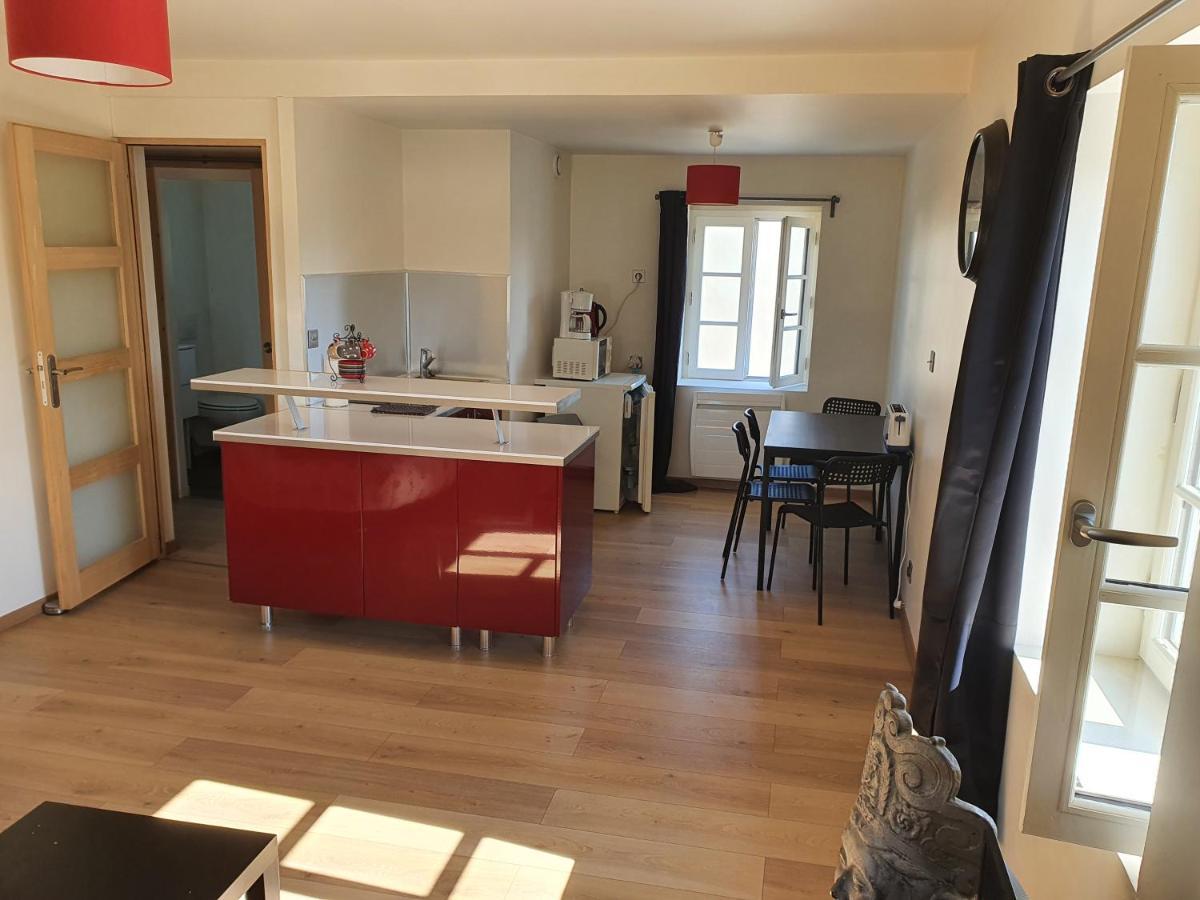 Appartement En Plein Centre De Deauville 2Eme Bagian luar foto
